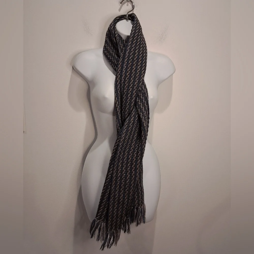 Unbranded Unisex Navy/White Wool Scarf
